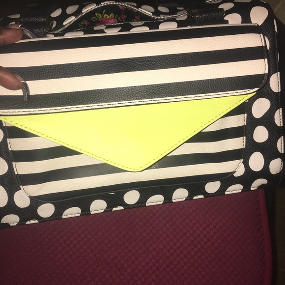 Betsiey Johnson bag new - Picture 2 of 6